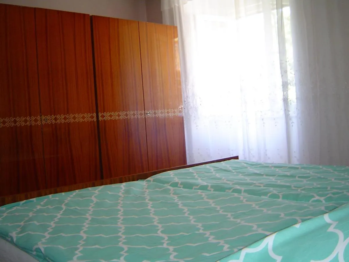 Apartment In Dramalj 41604