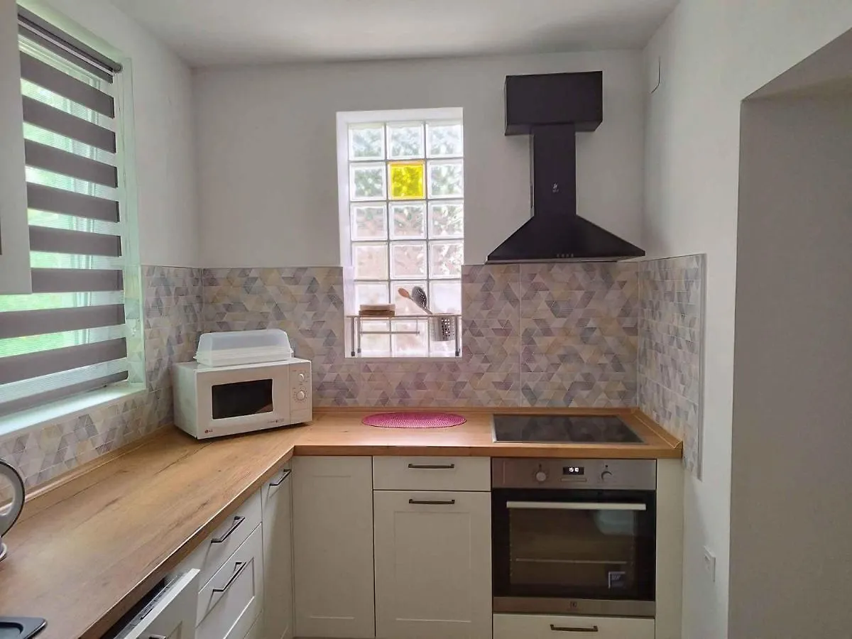Apartment In Dramalj 41604